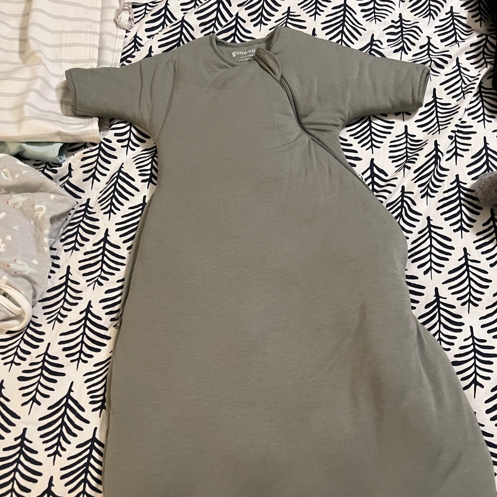 Grey GUNA MUNA sleep bag size 3/6 months